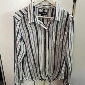 Closet Clearance Grey and White Button Down Long Sleeve Tie waist Shirt